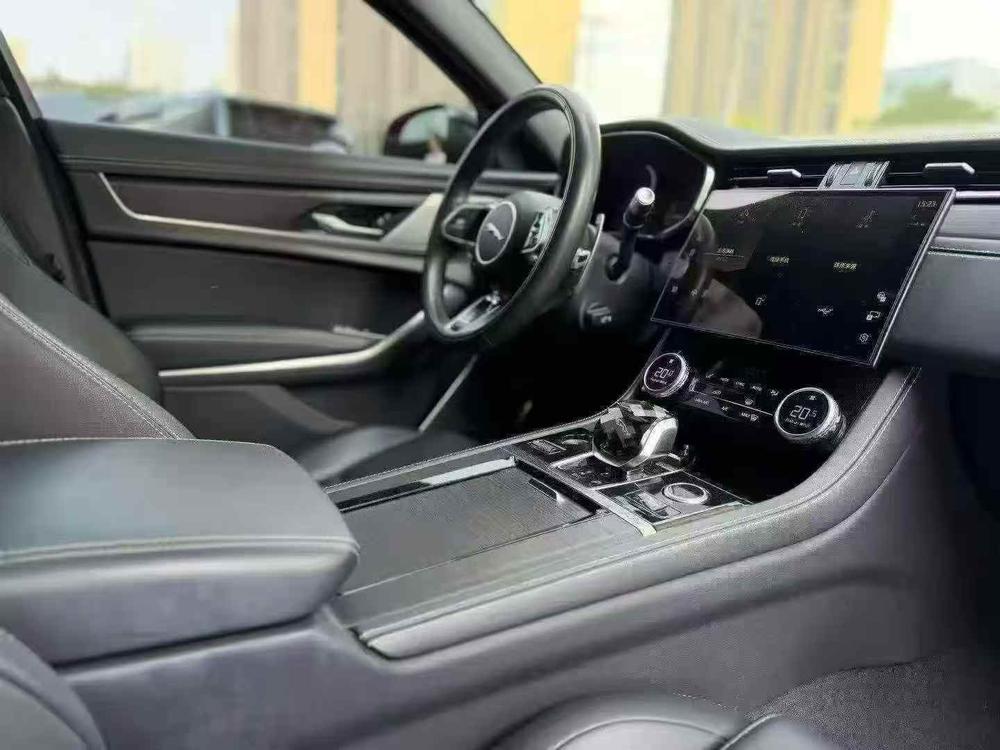 Jaguar Jaguar XFL