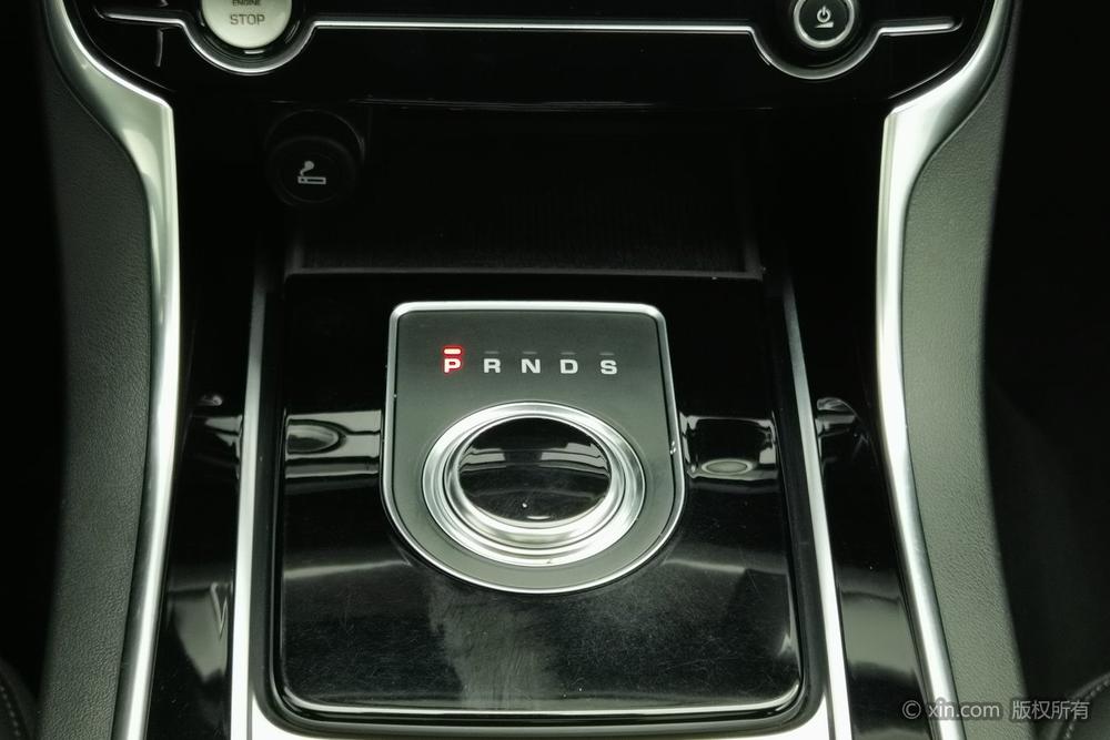 Jaguar Jaguar XFL