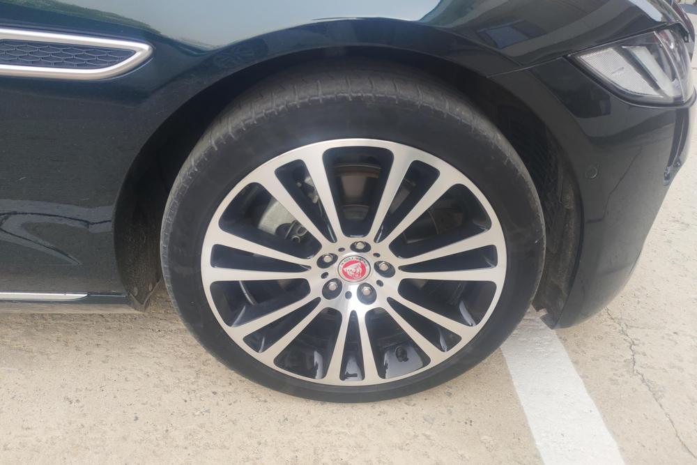 Jaguar Jaguar XFL