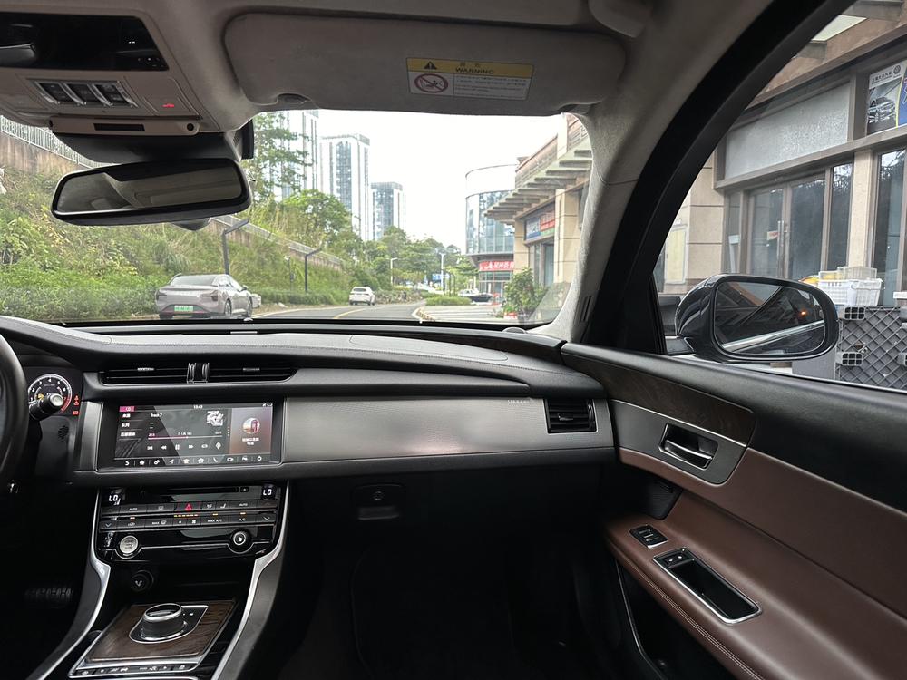 Jaguar Jaguar XFL