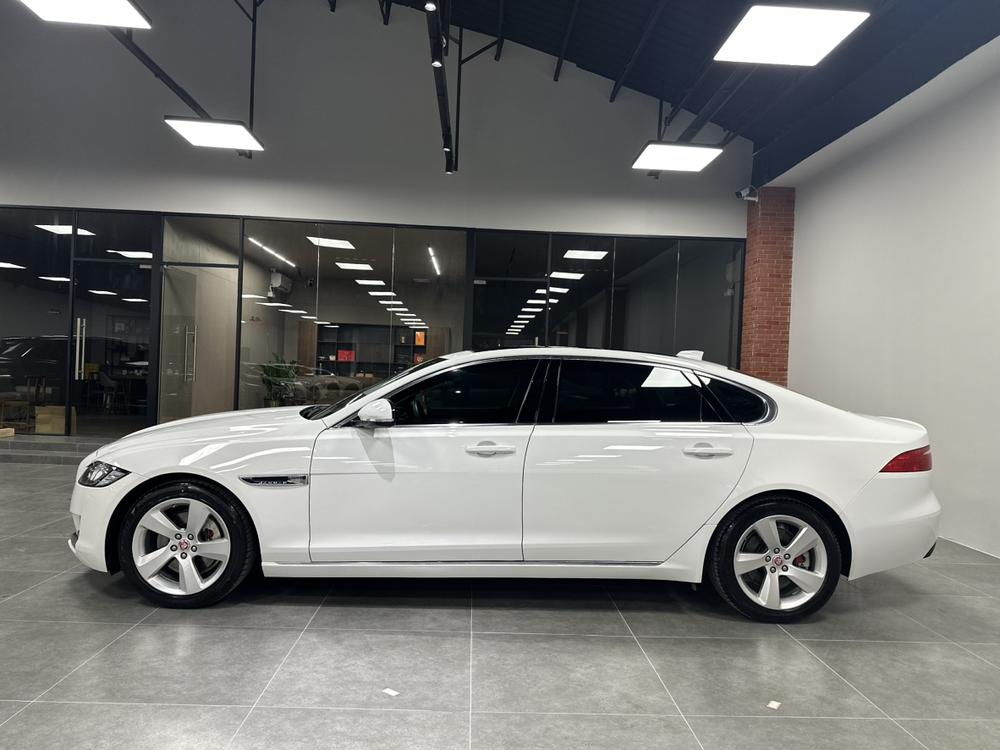 Jaguar Jaguar XFL