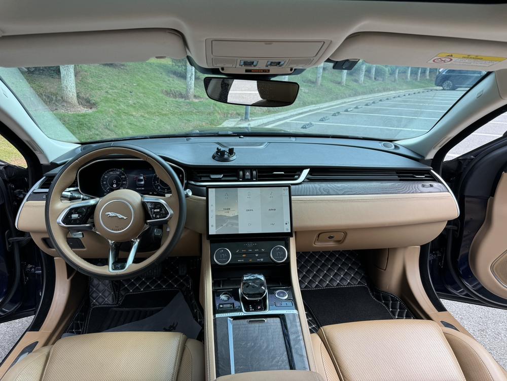 Jaguar Jaguar XFL