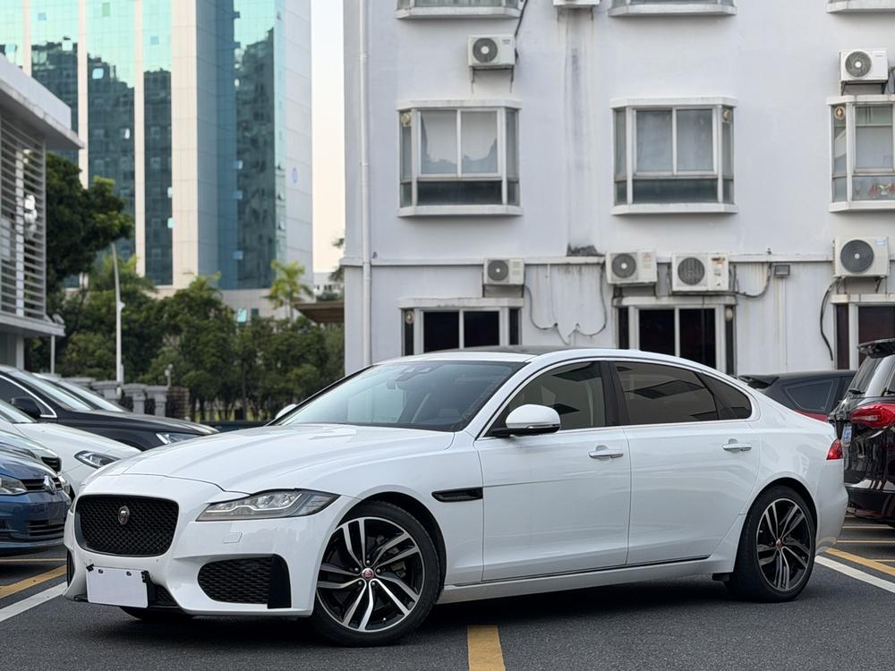 Jaguar Jaguar XFL