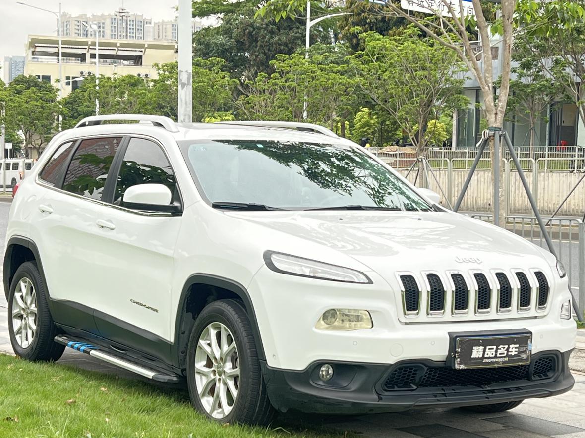 Jeep Cherokee