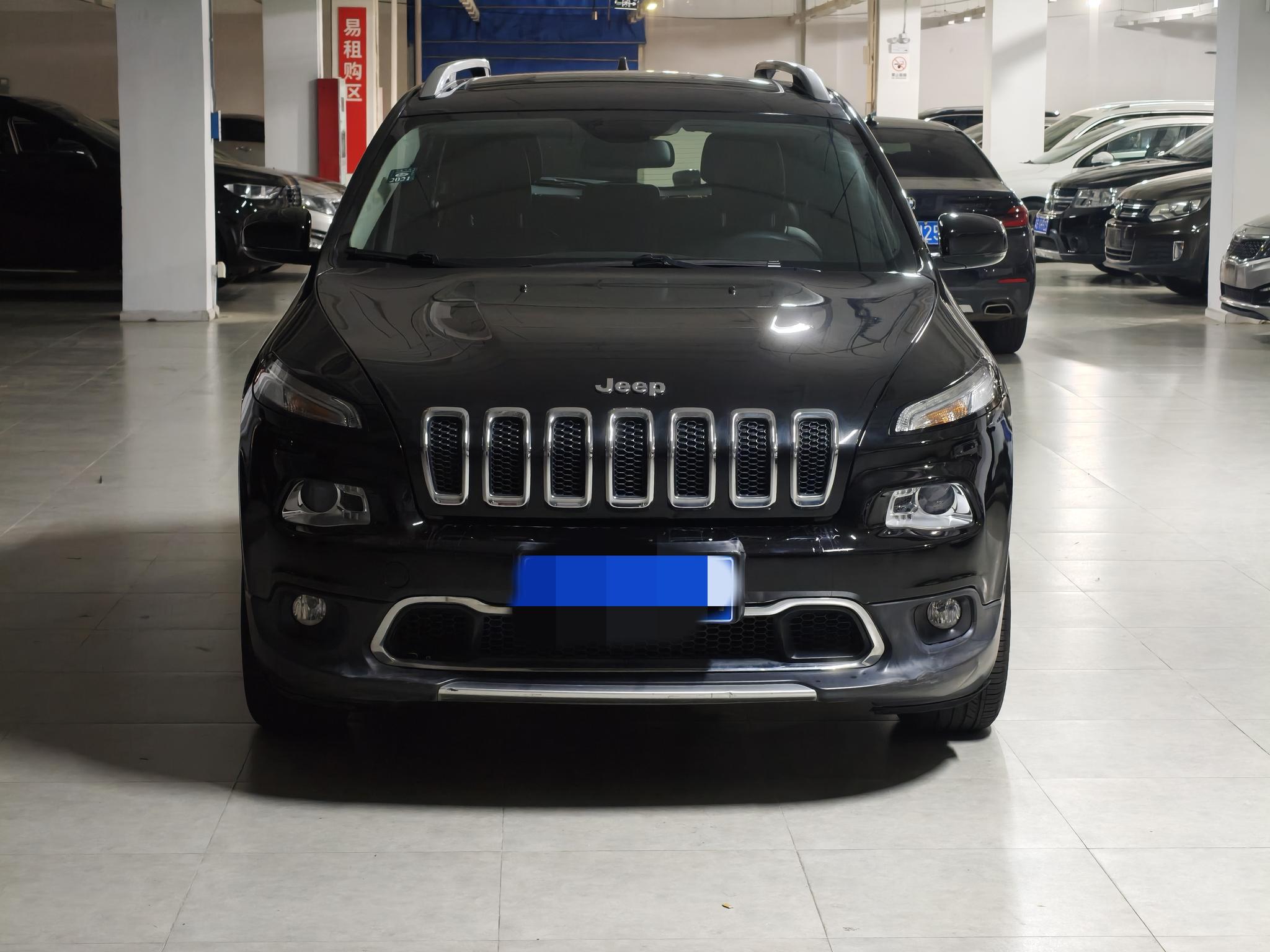 Jeep Cherokee