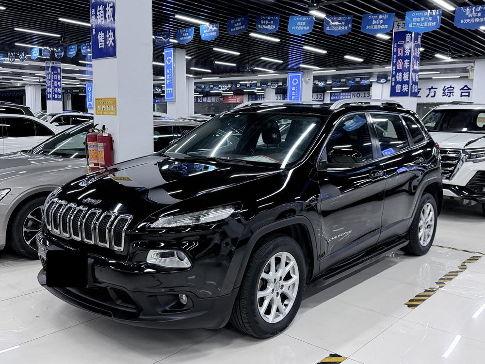 Jeep Cherokee