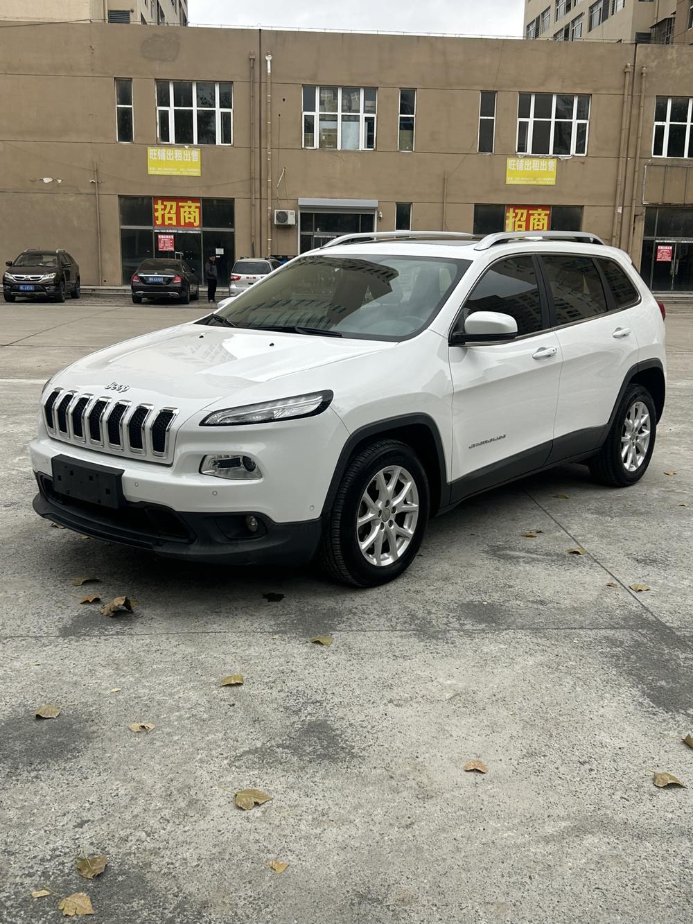 Jeep Cherokee