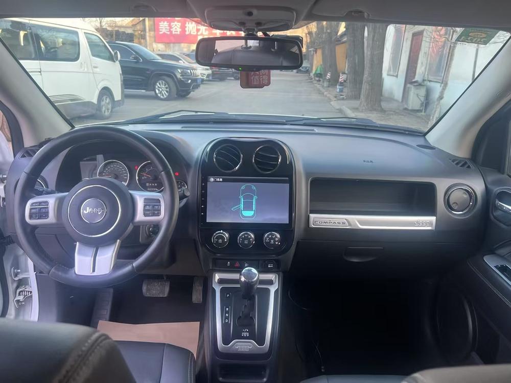Jeep Compass (Import)