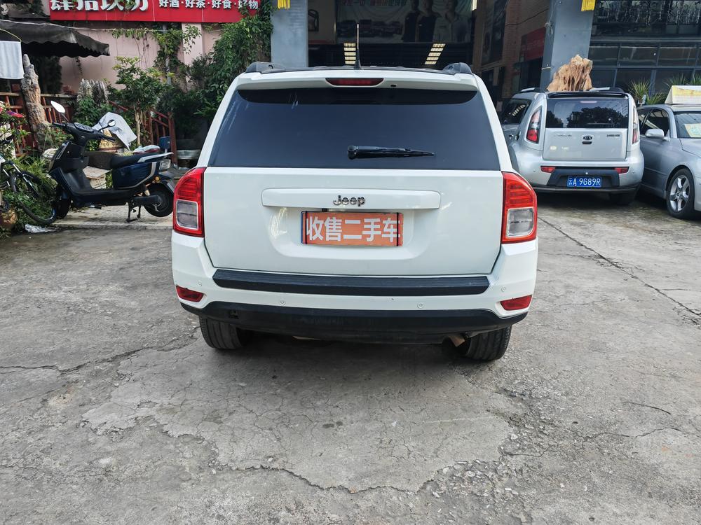 Jeep Compass (Import)