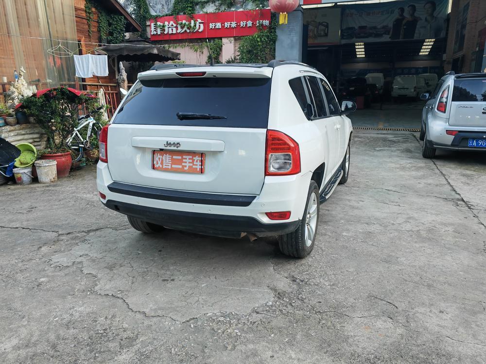 Jeep Compass (Import)
