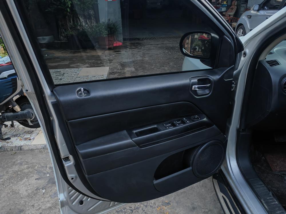 Jeep Compass (Import)