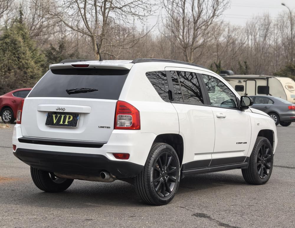 Jeep Compass (Import)