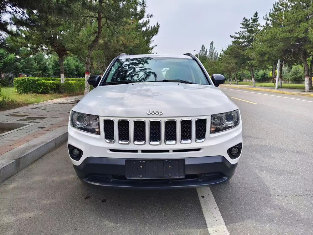 Jeep Compass (Import)