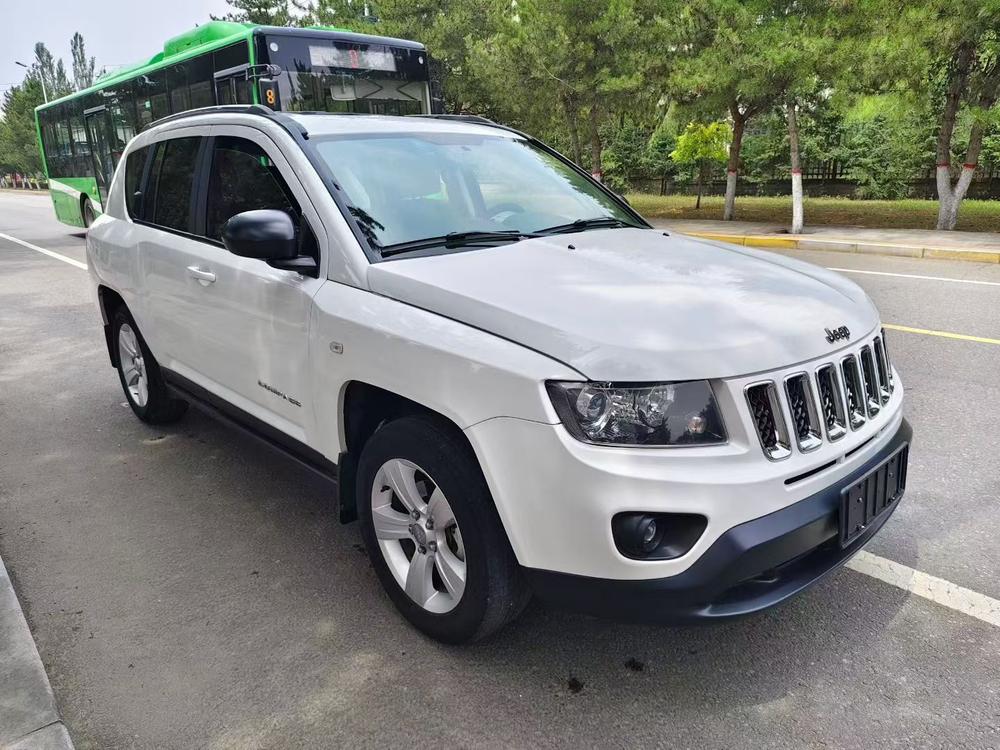 Jeep Compass (Import)