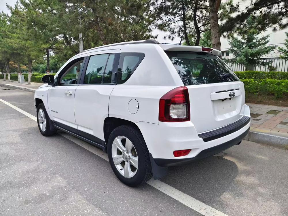 Jeep Compass (Import)