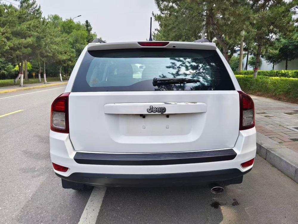 Jeep Compass (Import)