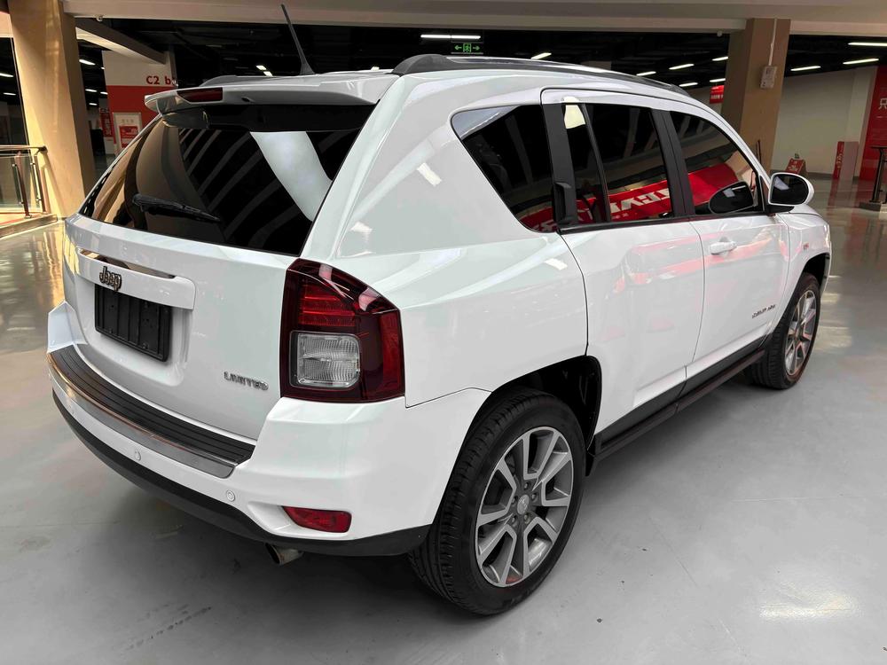 Jeep Compass (Import)