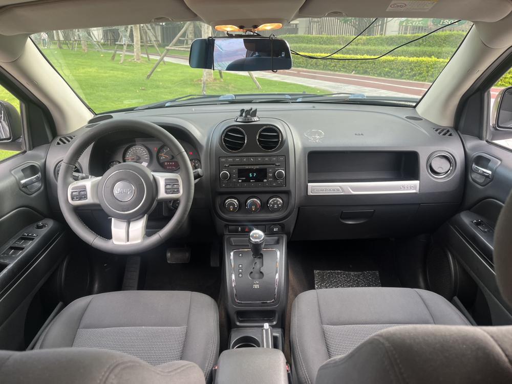 Jeep Compass (Import)