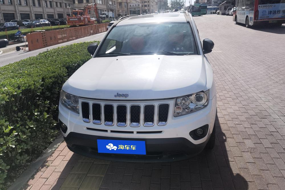 Jeep Compass (Import)