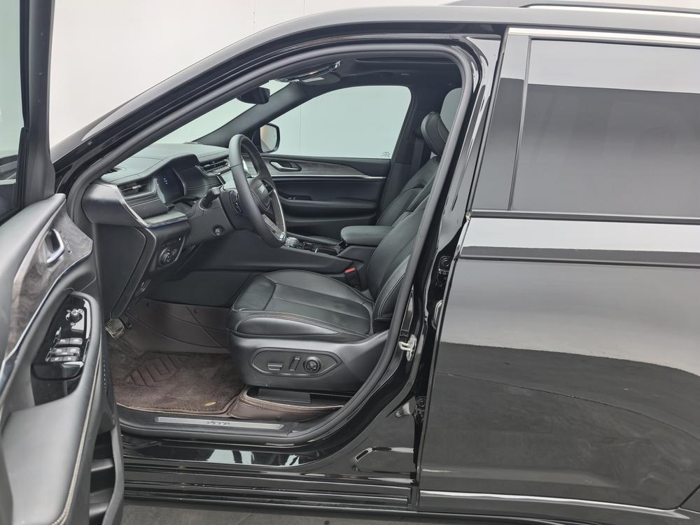 Jeep Grand Cherokee 4xe (Import)
