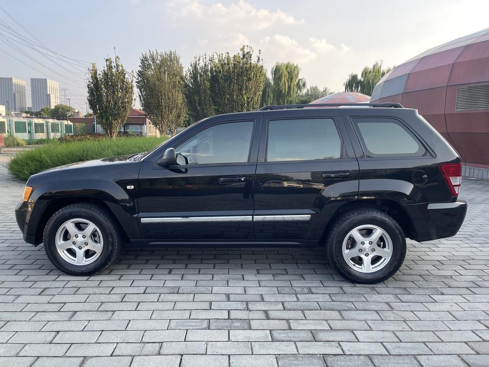 Jeep Grand Cherokee (Import)