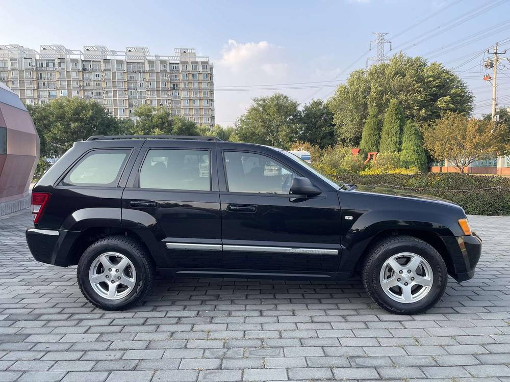 Jeep Grand Cherokee (Import)