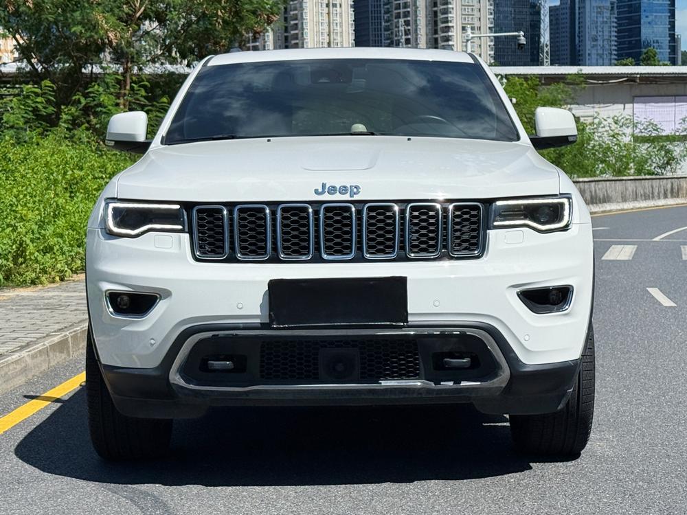 Jeep Grand Cherokee (Import)