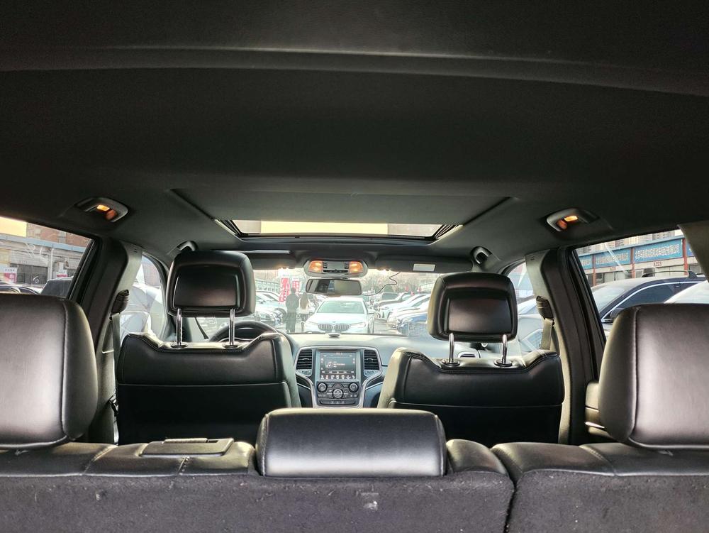 Jeep Grand Cherokee (Import)