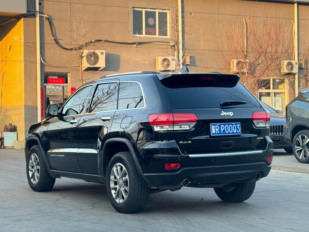 Jeep Grand Cherokee (Import)