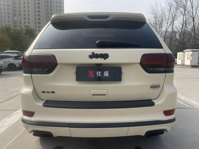 Jeep Grand Cherokee (Import)