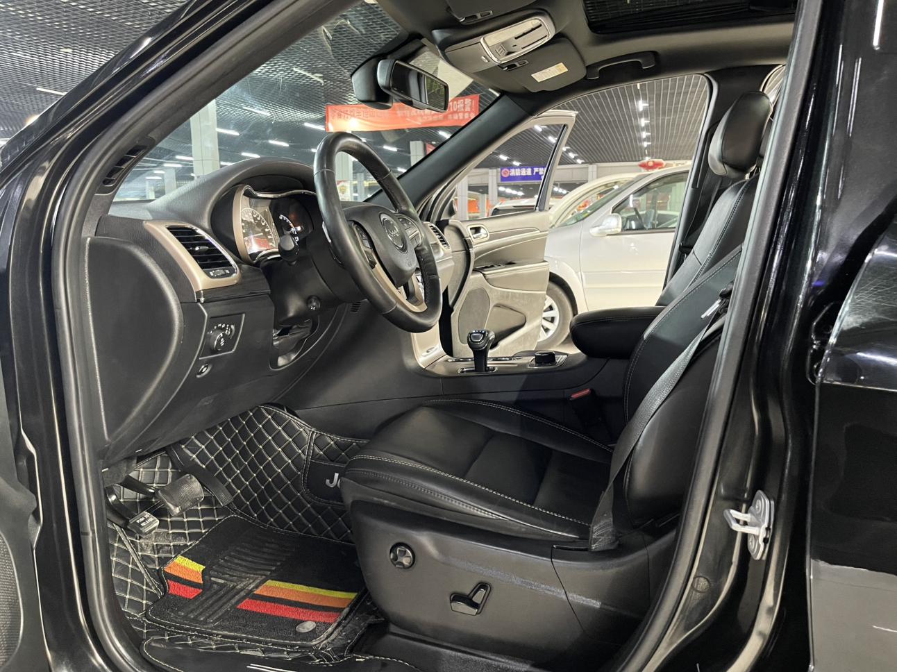 Jeep Grand Cherokee (Import)