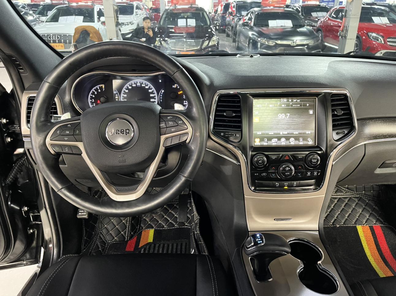 Jeep Grand Cherokee (Import)