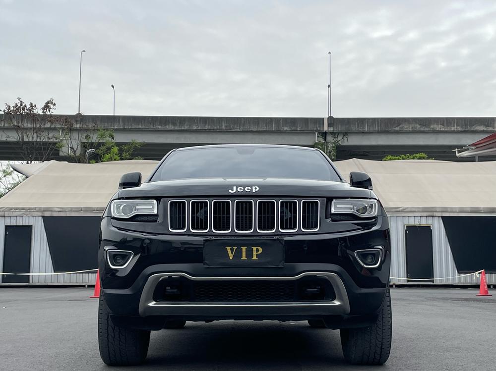 Jeep Grand Cherokee (Import)