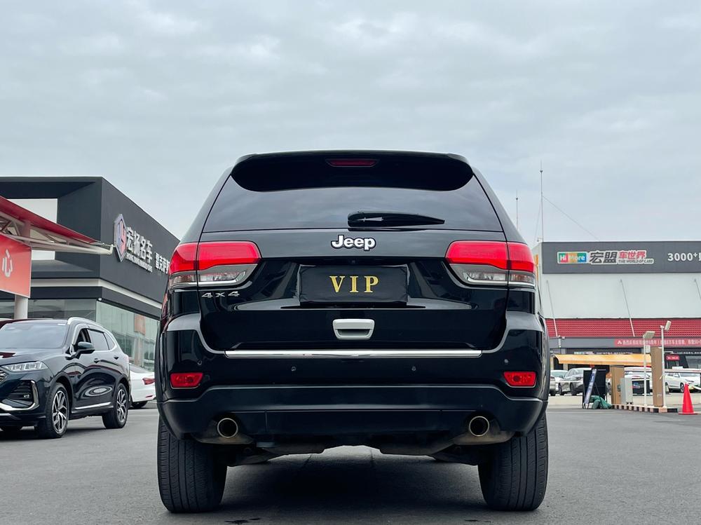 Jeep Grand Cherokee (Import)