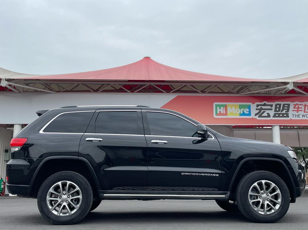 Jeep Grand Cherokee (Import)