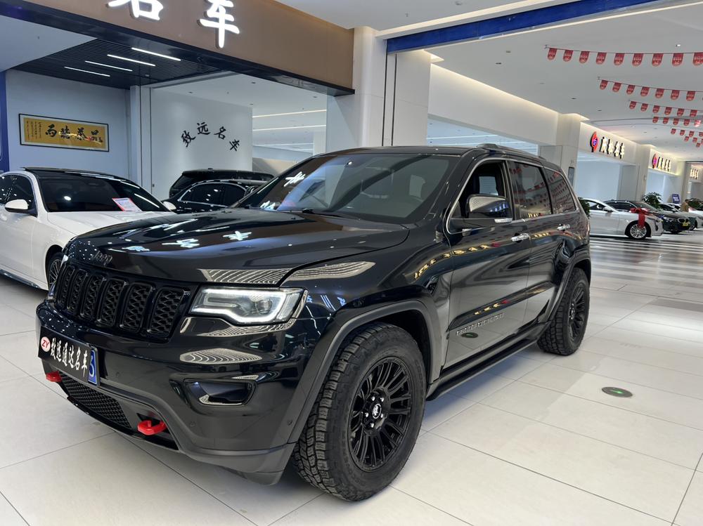 Jeep Grand Cherokee (Import)