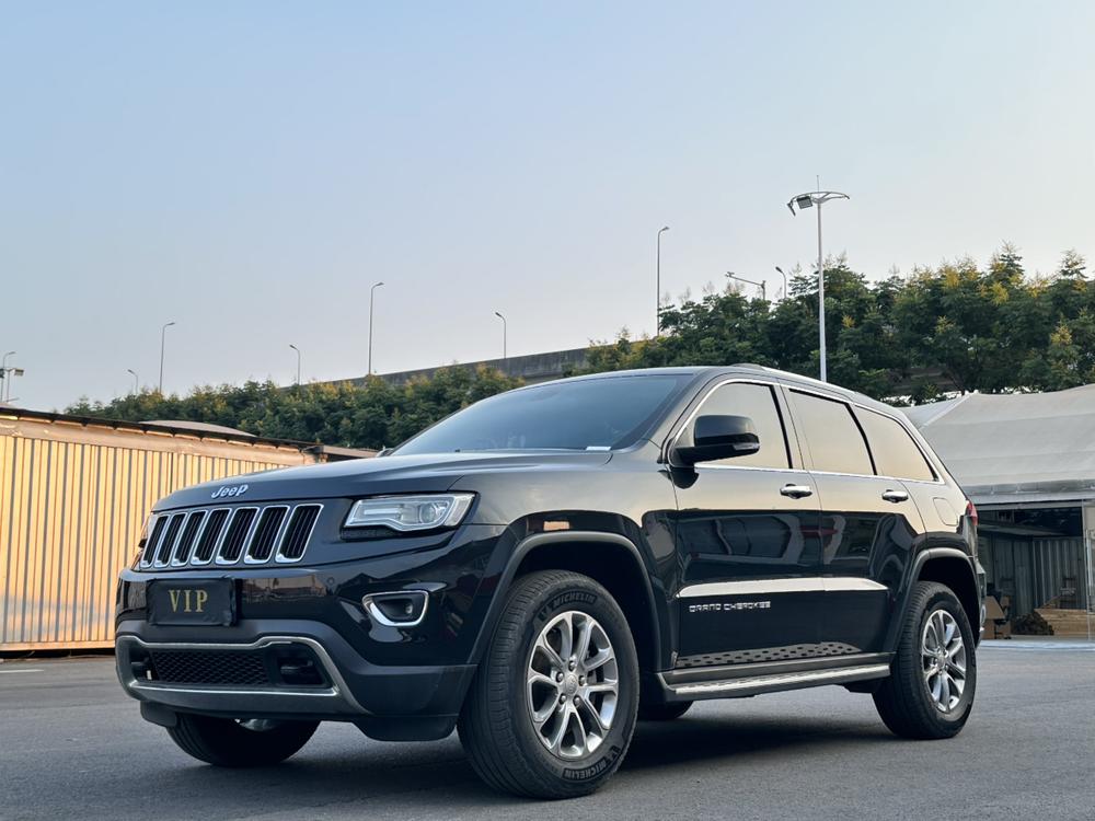 Jeep Grand Cherokee (Import)