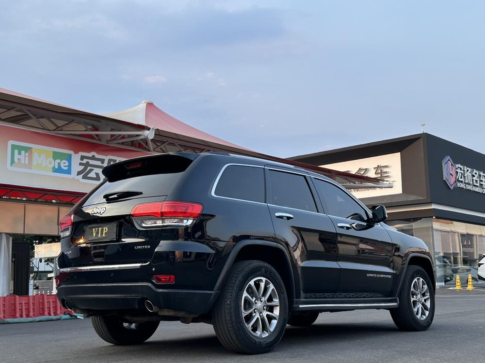 Jeep Grand Cherokee (Import)