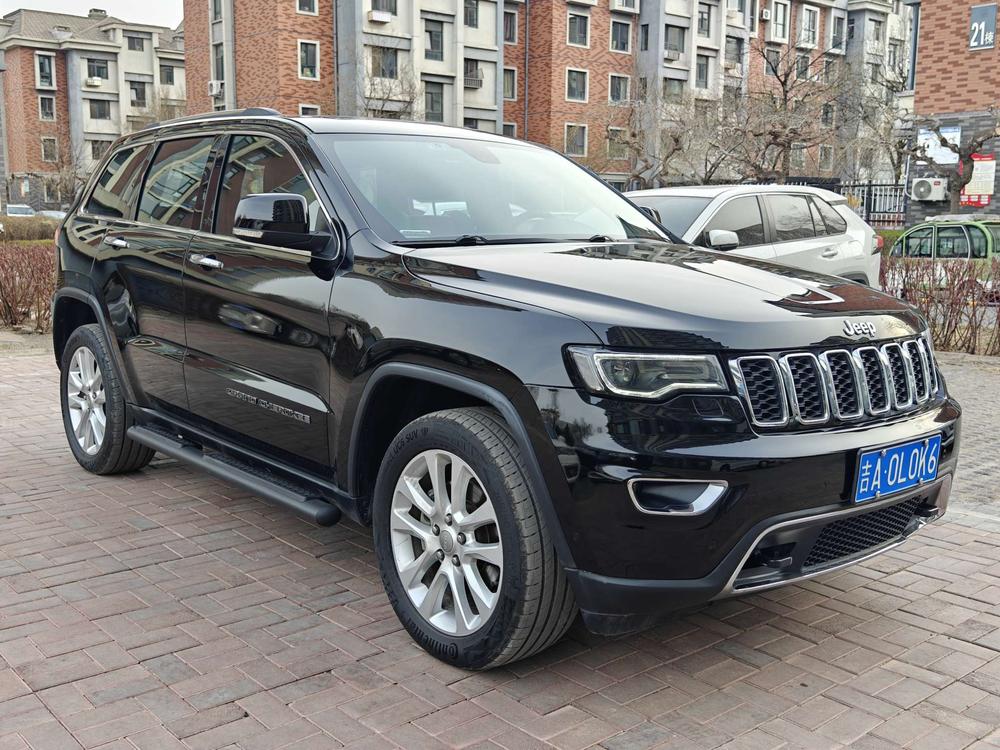 Jeep Grand Cherokee (Import)