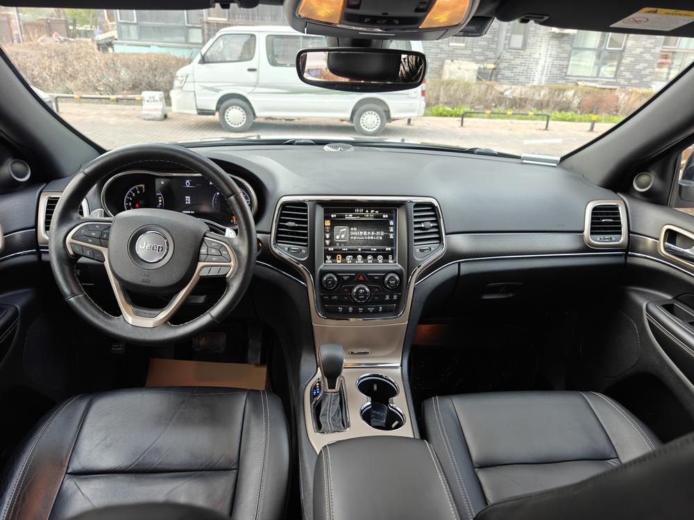 Jeep Grand Cherokee (Import)