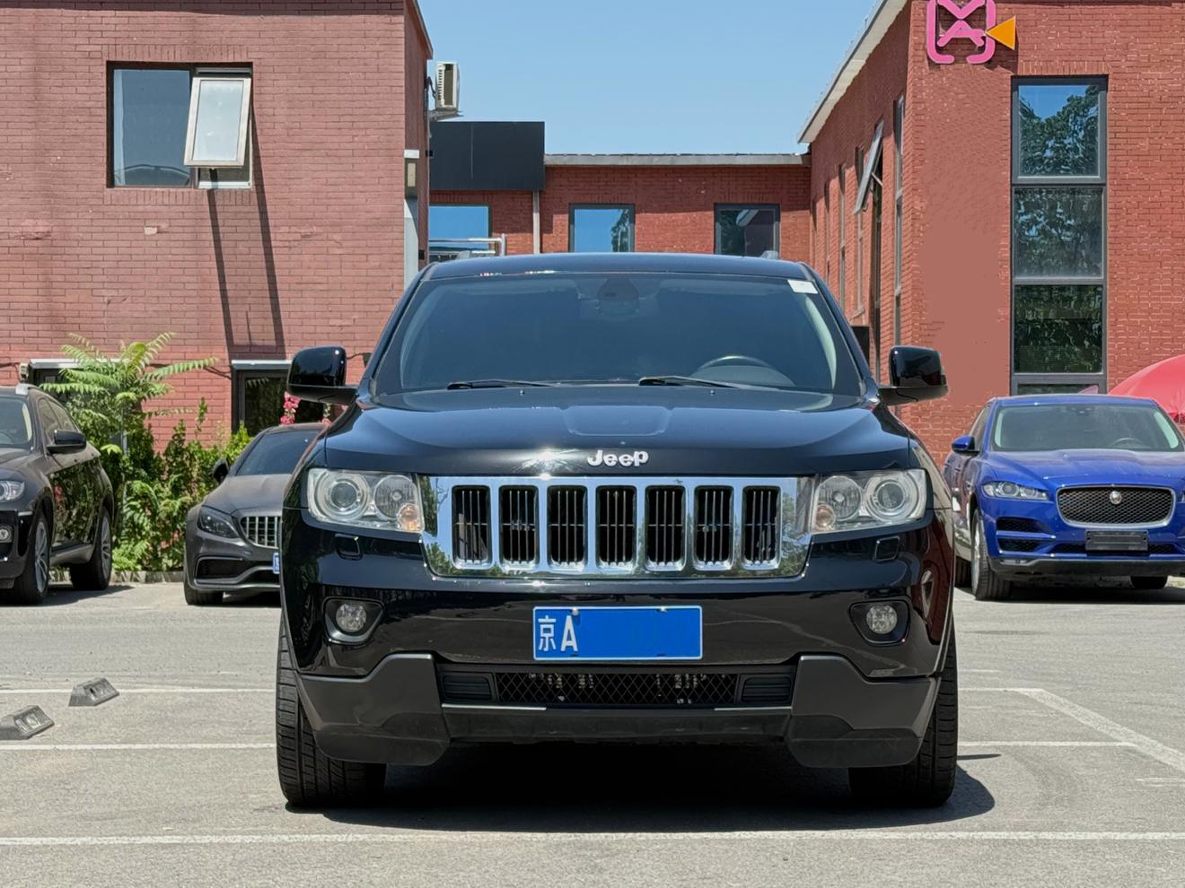 Jeep Grand Cherokee (Import)