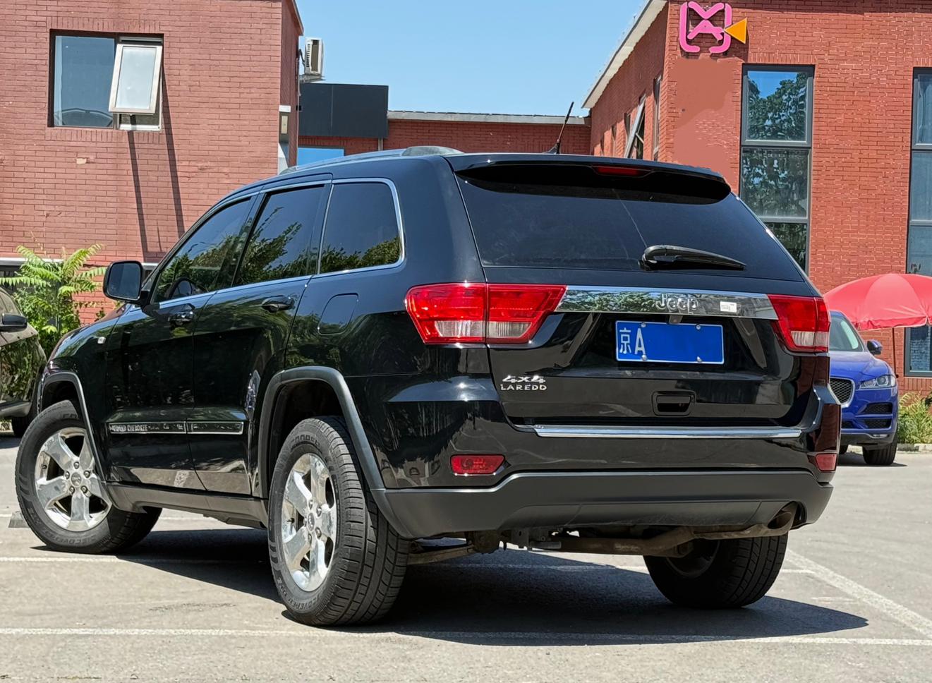 Jeep Grand Cherokee (Import)