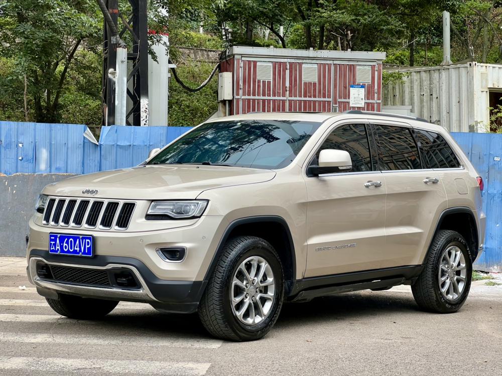 Jeep Grand Cherokee (Import)
