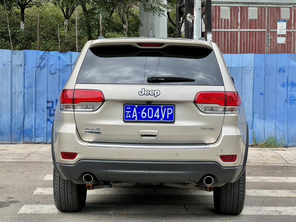Jeep Grand Cherokee (Import)