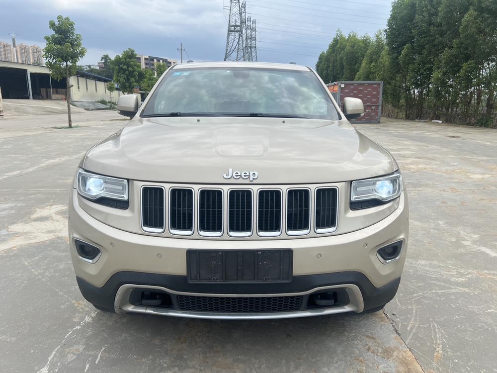 Jeep Grand Cherokee (Import)