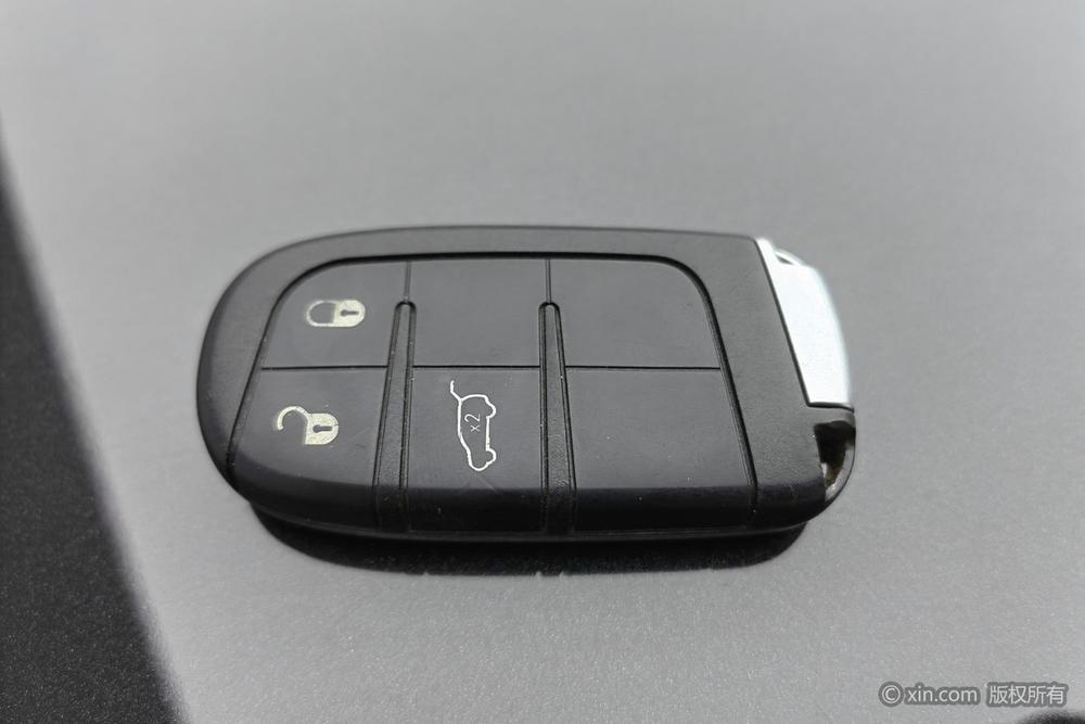 Jeep Grand Cherokee (Import)