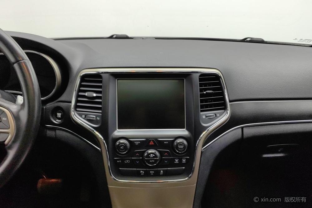 Jeep Grand Cherokee (Import)
