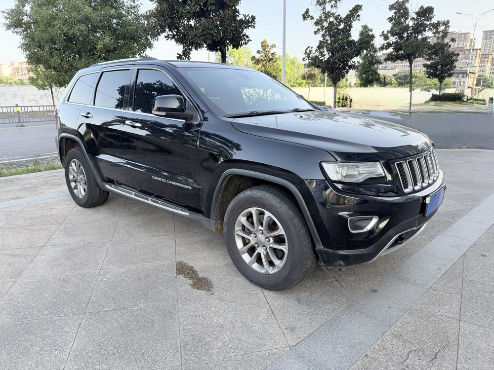 Jeep Grand Cherokee (Import)