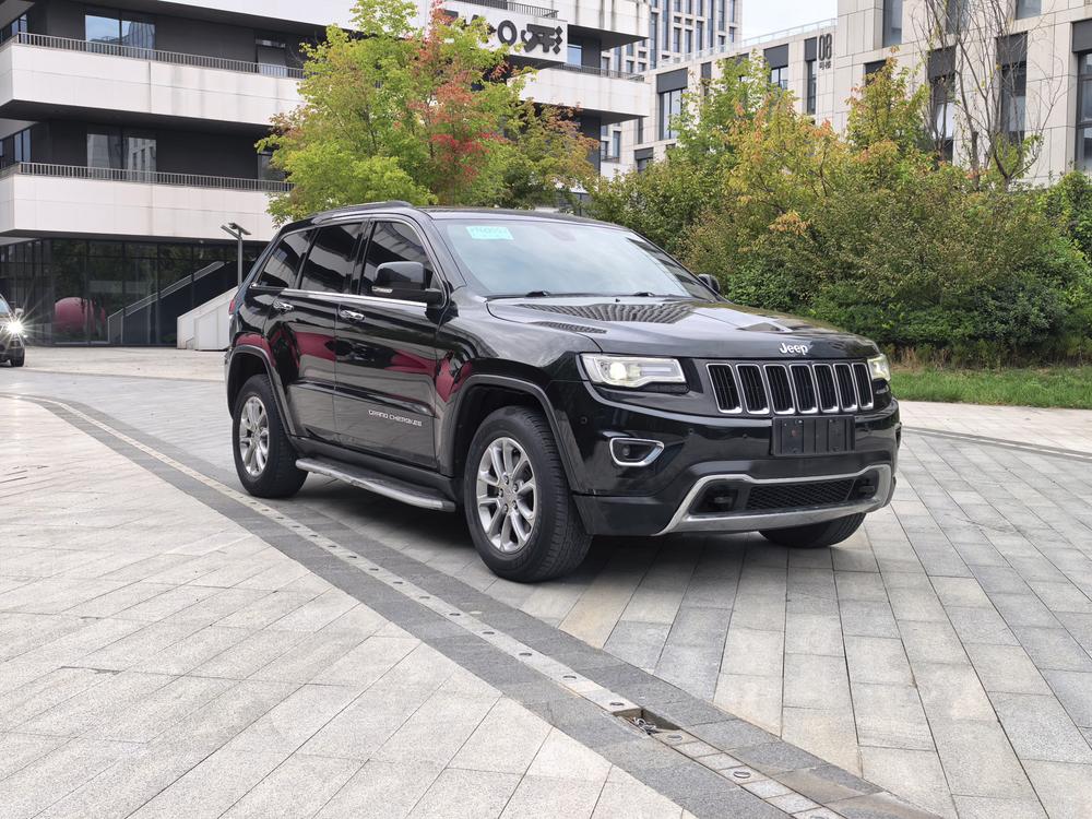 Jeep Grand Cherokee (Import)