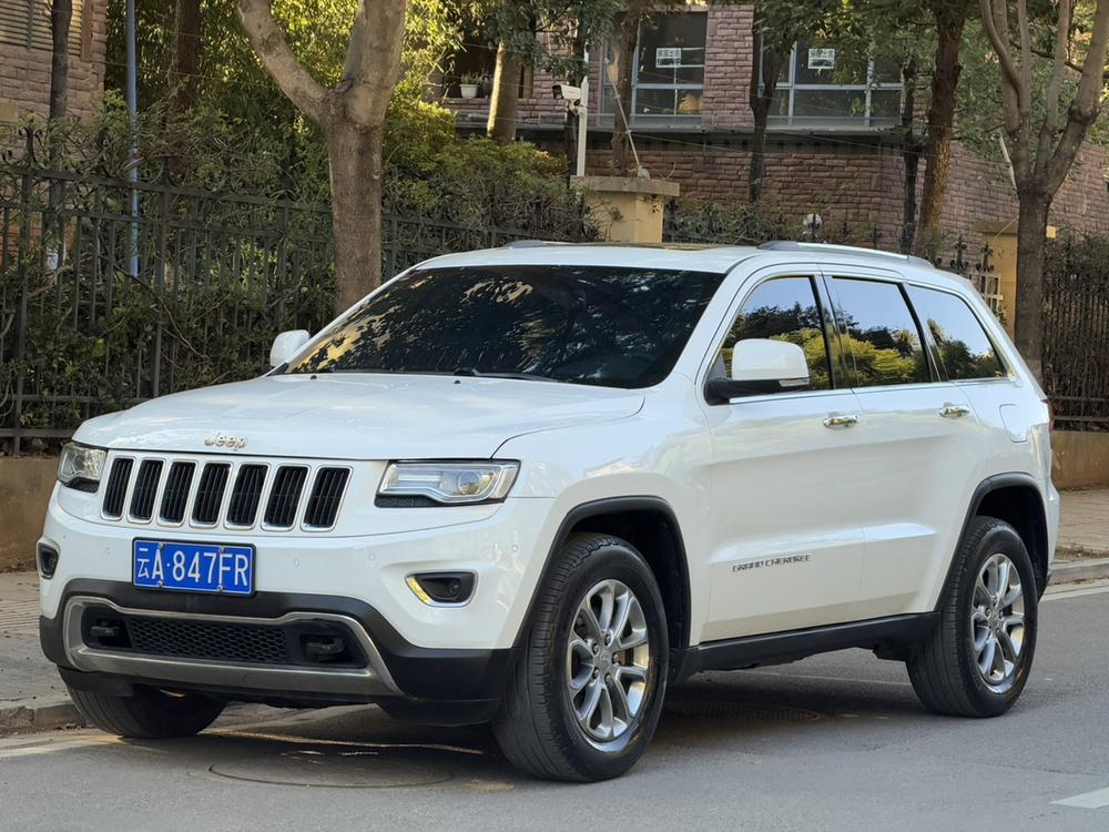 Jeep Grand Cherokee (Import)